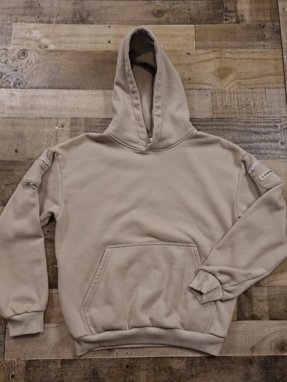 Comfrt Heavyweight Hoodie Women’s‎ Small Beige Minimal Cozy Streetwear